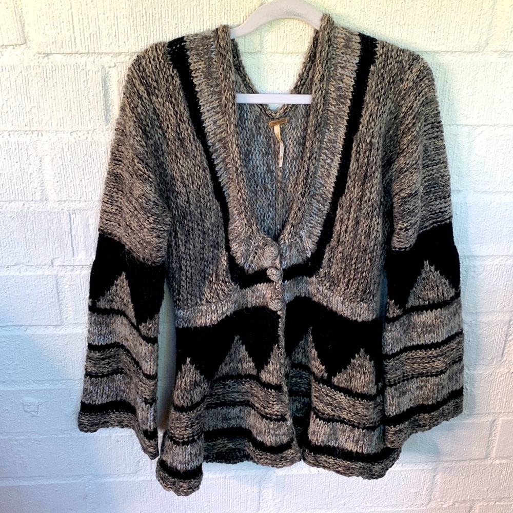 Free People Alpaca Blend Boho Button Cardigan Rare Sweater sz XS